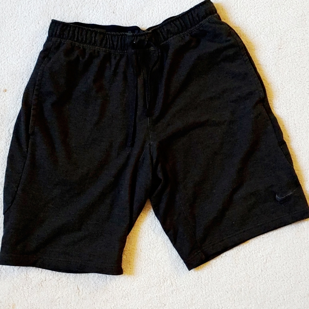 4 Bundle Nike Shorts - image 7